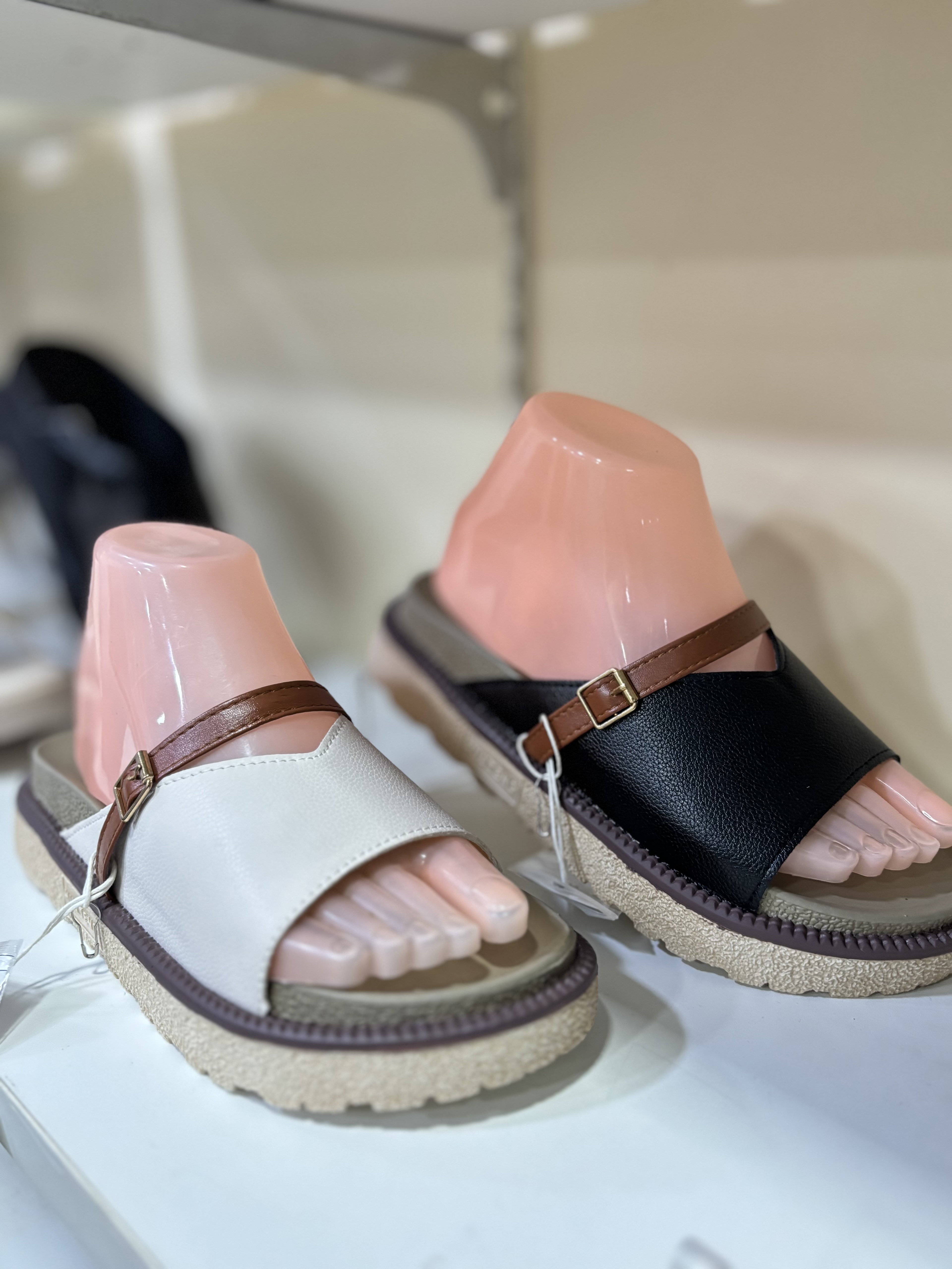 Lady Sandal