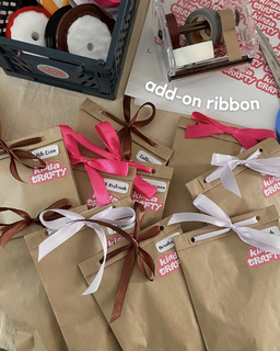 (STANDARD) Kinda Boxy Bag with Ruffles
