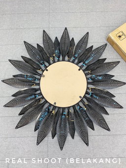 IRON WALL MIRROR DECORATION A0394