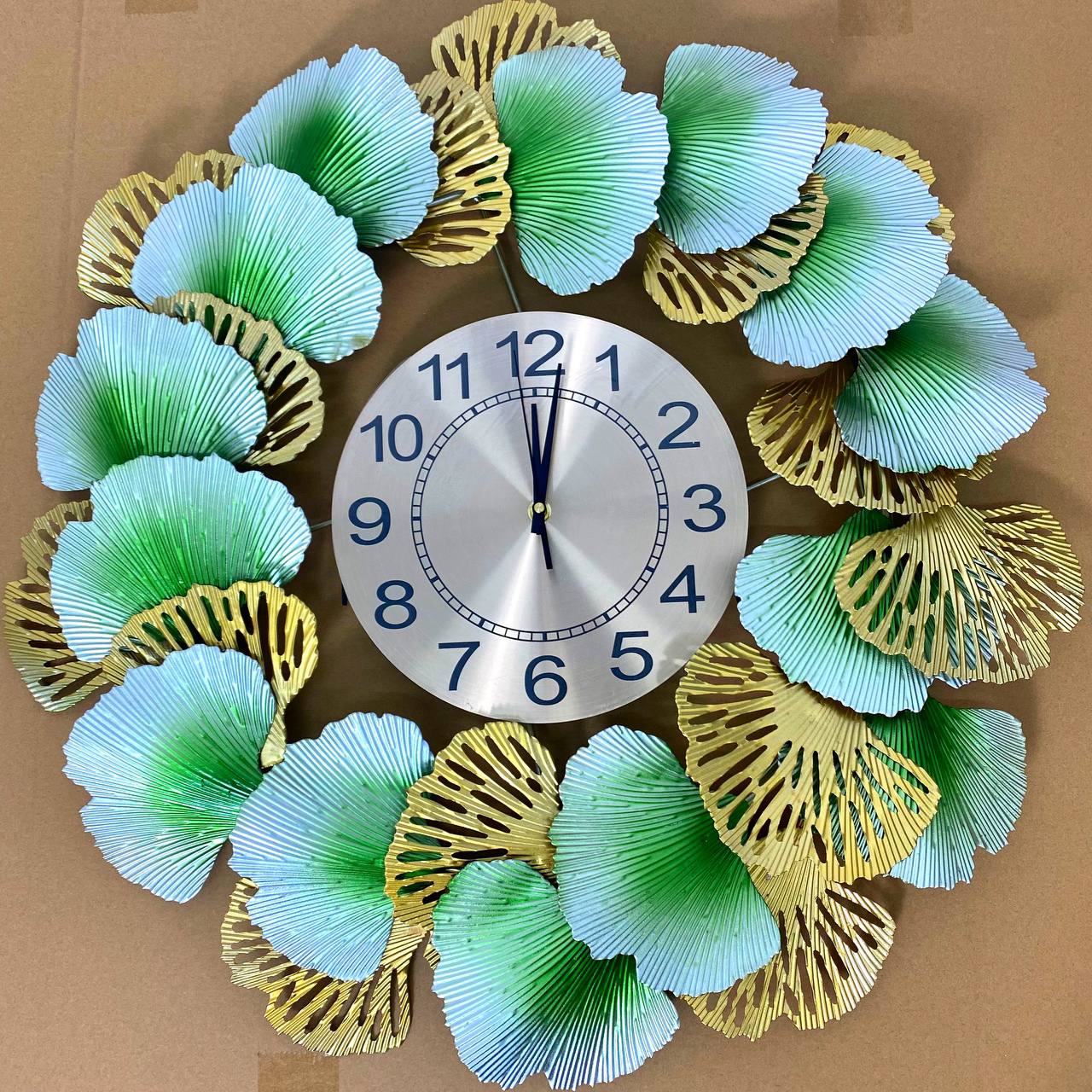 CLOCK IRON WALL DECORATION A0834_2