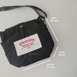 SKZ DOMINATE - Minibag puffer