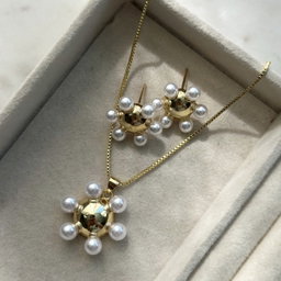 Gold Pearl Flower Set 