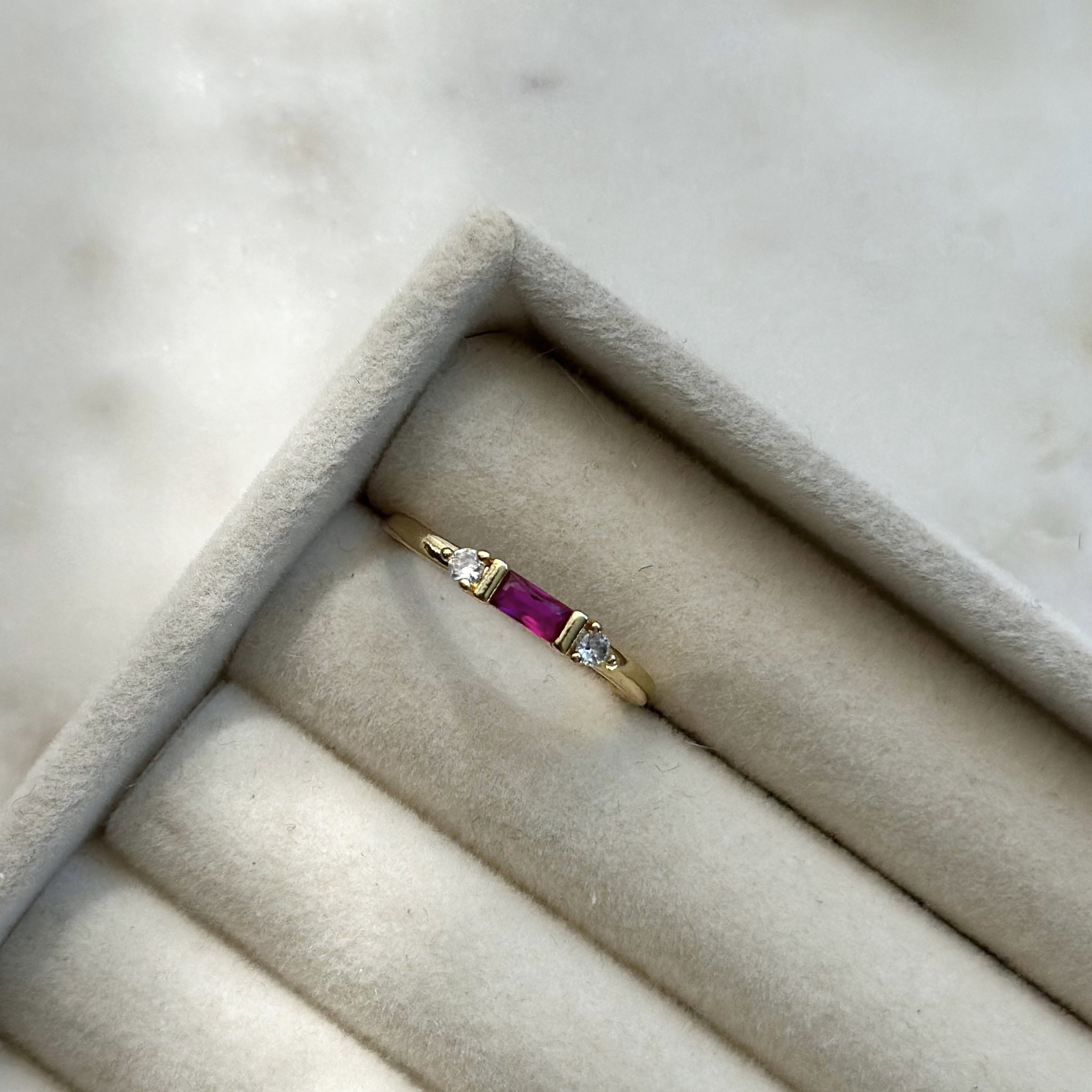 Pinky Ring_1