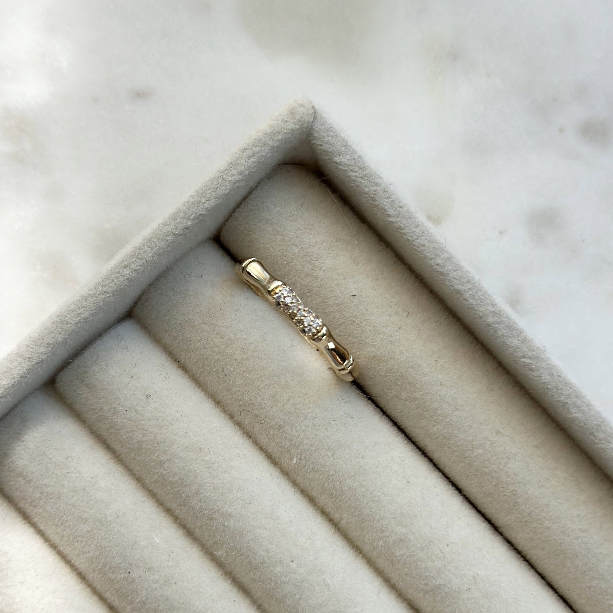 Skinny Zirc Ring_1