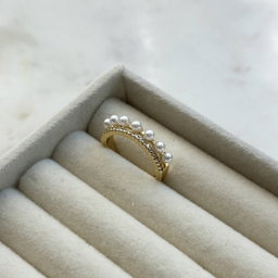Zirc Pearl Ring