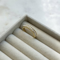 Pearl Line Ring