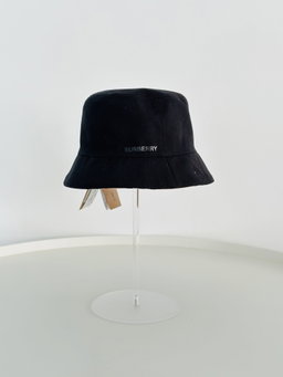 Chapéu Burberry - reversível 