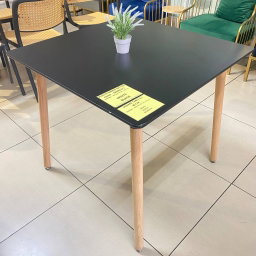 NORDIC TABLE SQUARE 
