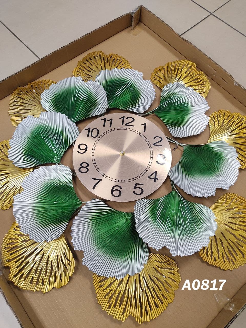 CLOCK IRON WALL DECORATION A0817_5
