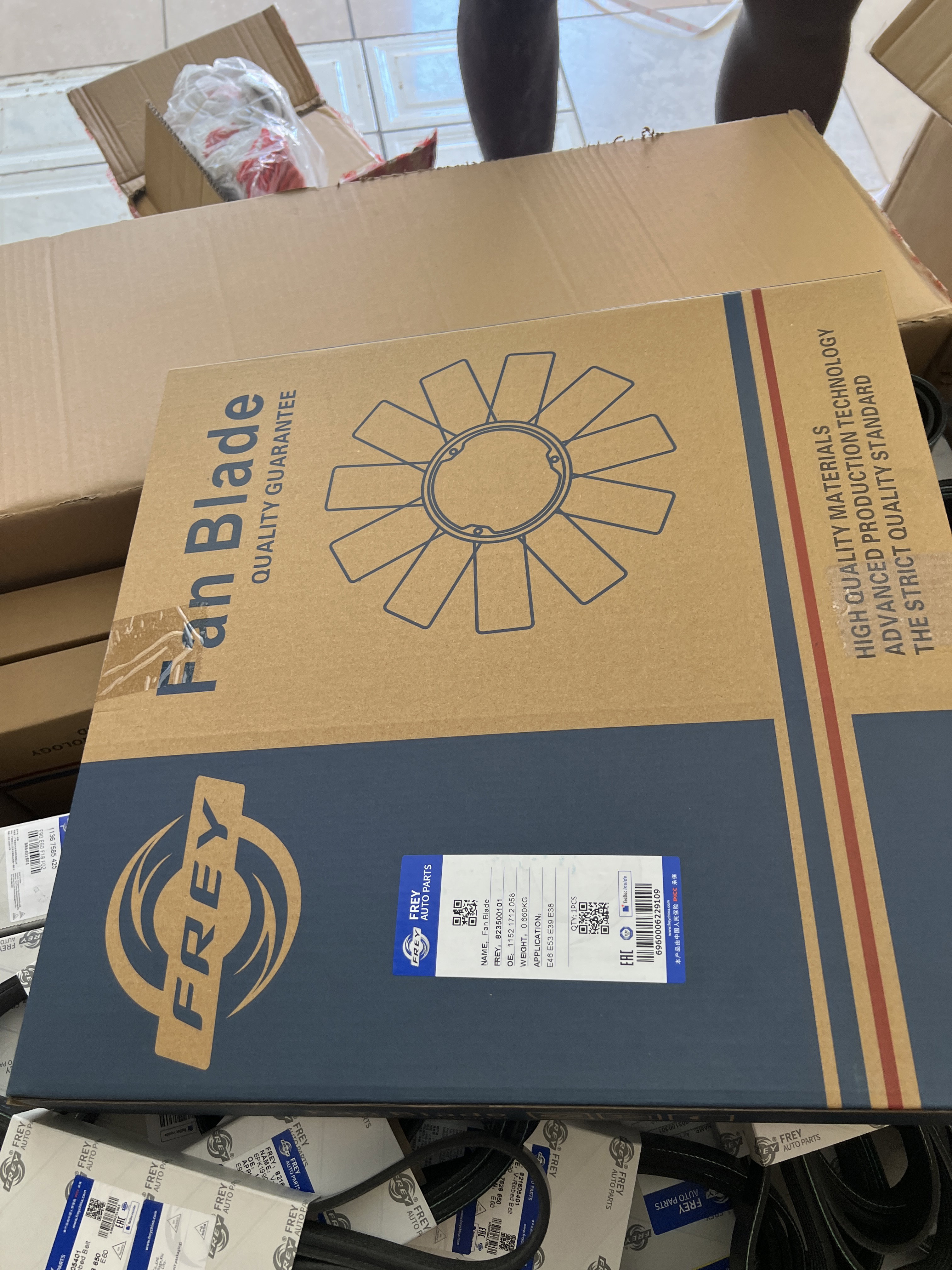 Fan blade m54 engine