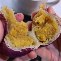 춘천 감자밭-고구마빵   Chuncheon Potato Farm - Sweet Potato Bread