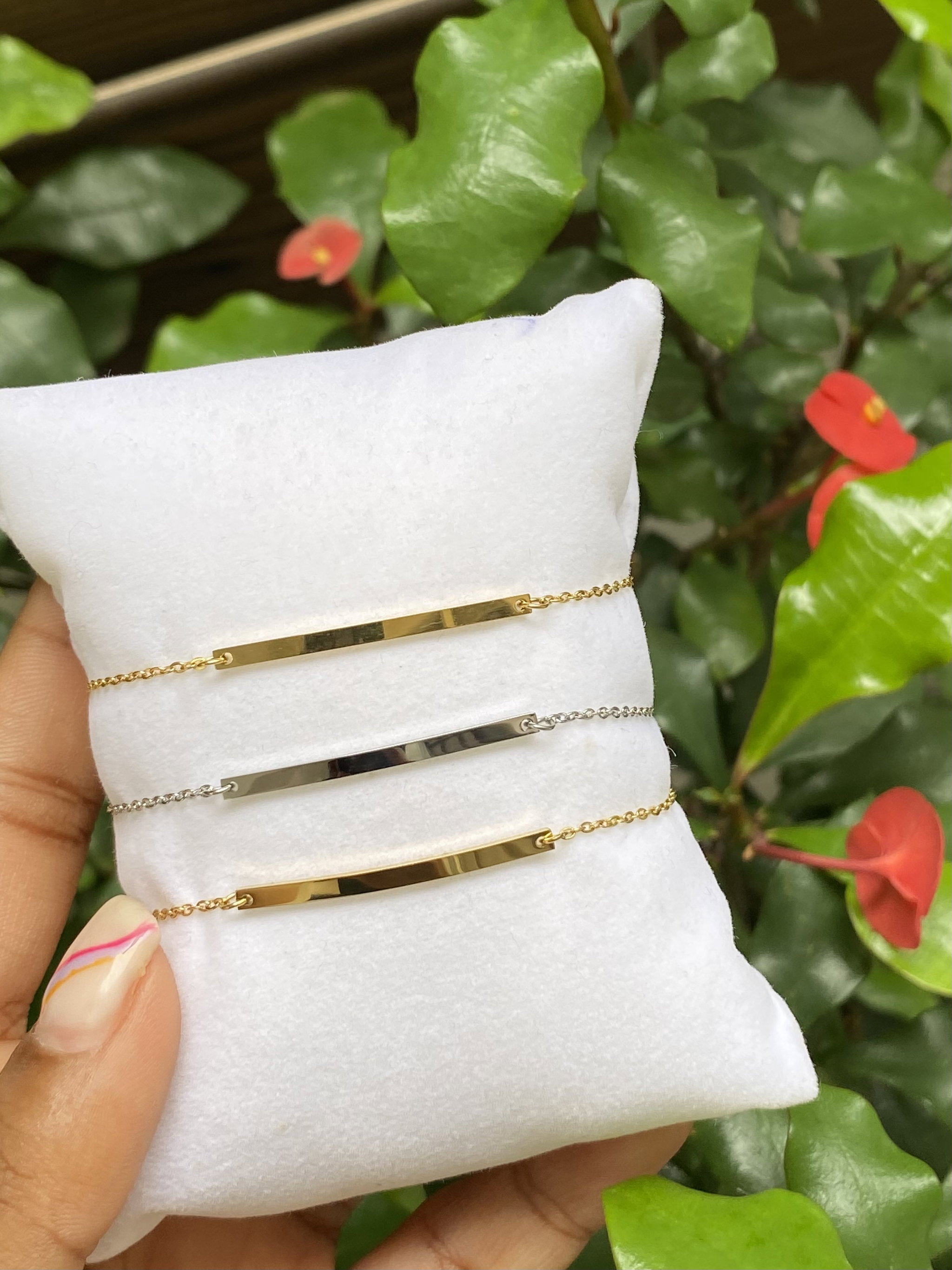 Minimalist Bar Bracelet_1