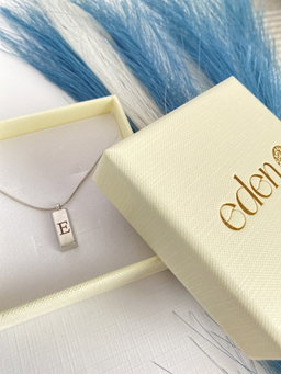 Sleek Geo Pendant 