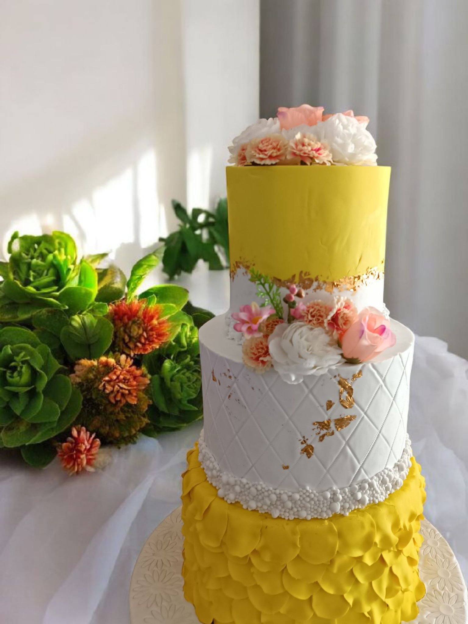 2Tone Wedding Cake 0001_0