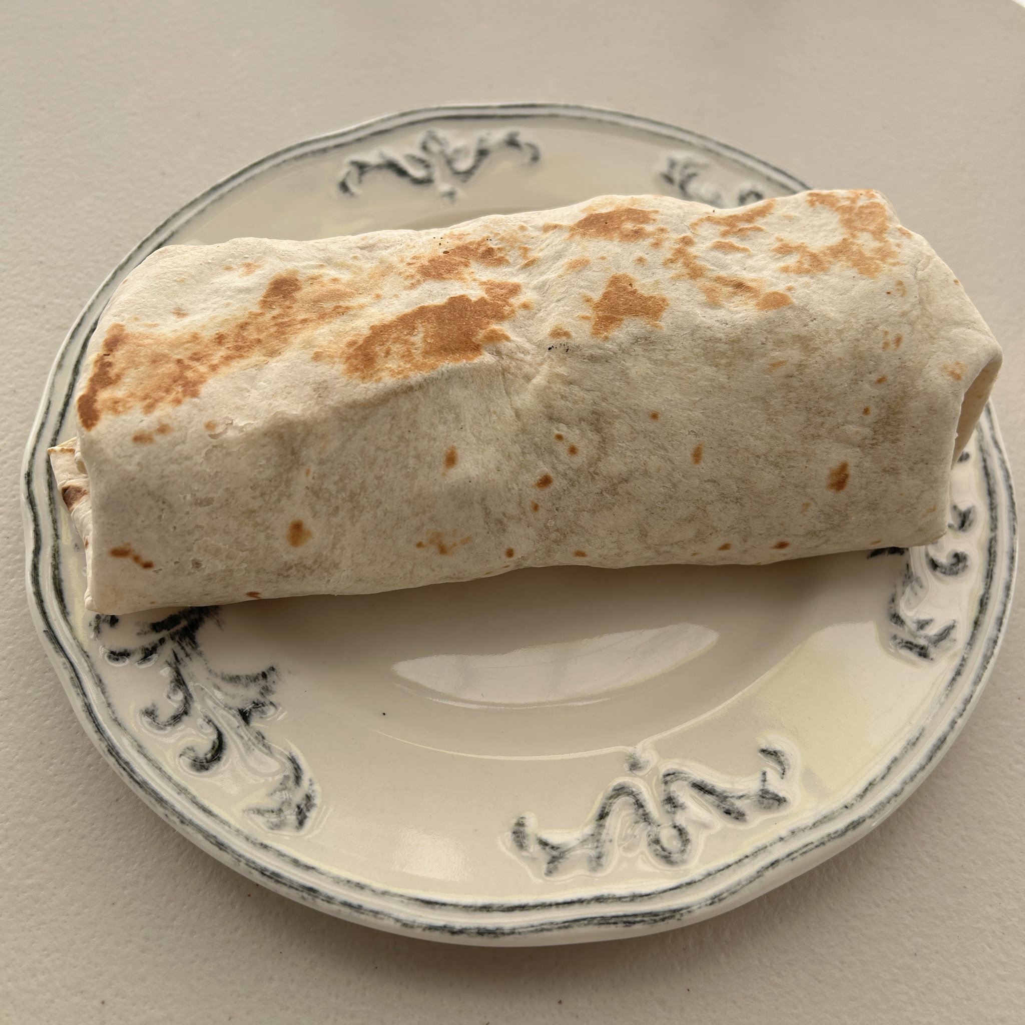 Burrito de carne con frijoles y queso_0