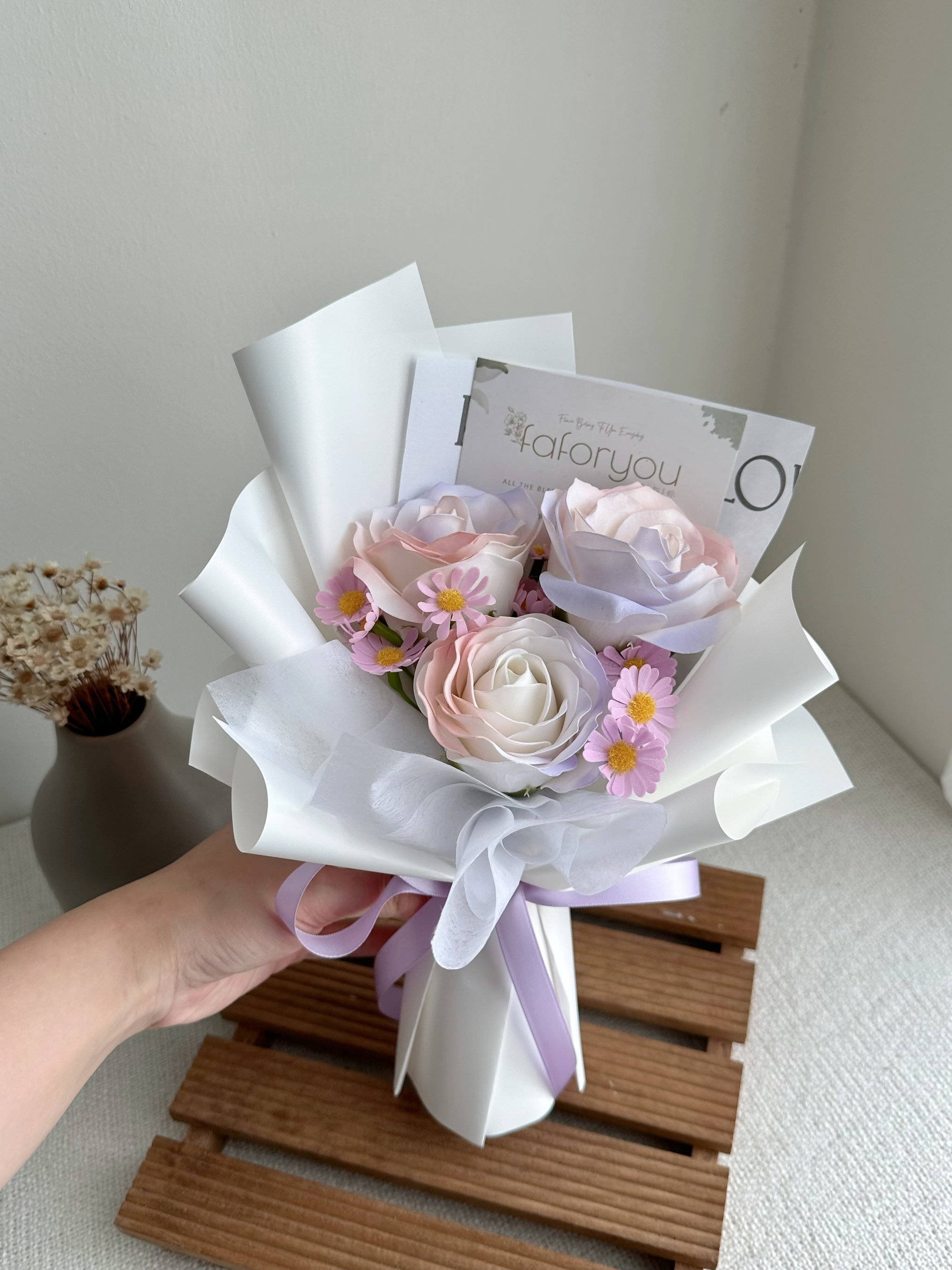 (3R008) 3 Stalk Soap Rose Daisy Bouquet _1