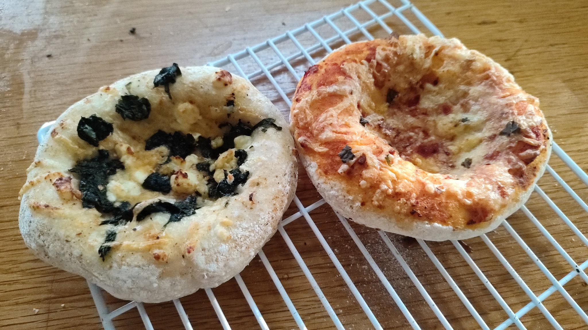 Spinasie en feta savoury buns_0