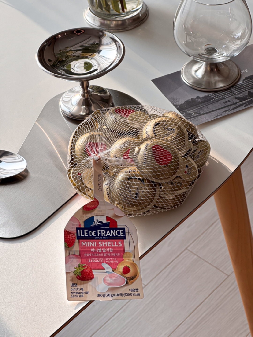 ์ ๋ชจ๋ ์์ธ ๋ธ๊ธฐ ํฌ๋ฆผ ์น์ฆ 20g 18๊ฐ ํ๋์ค Saint Moret Strawberry Cream Cheese 20g x18 (France)
