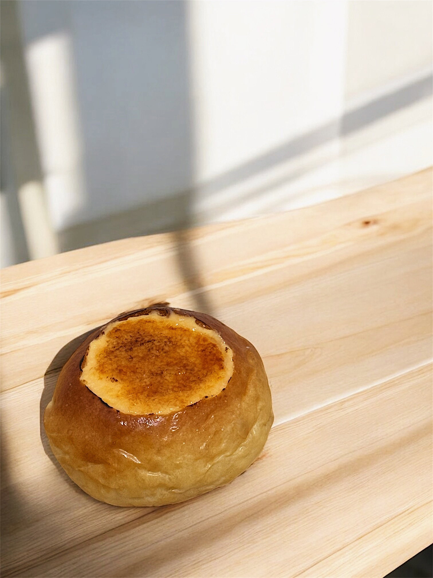 crème brûlée bun_0