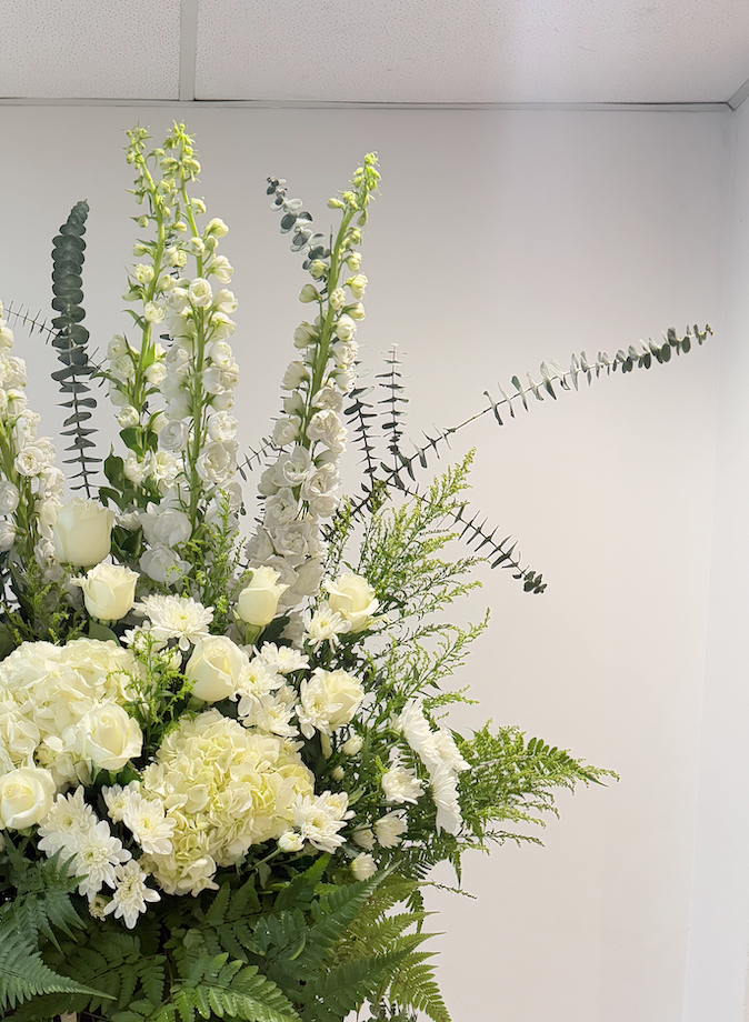 Condolence Flora Stand, Daily Design 
