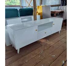 5.5 Ft Modern TV Stand 