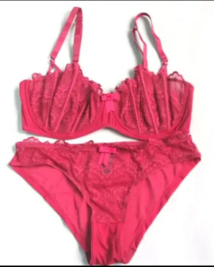 Weny Maroon_2