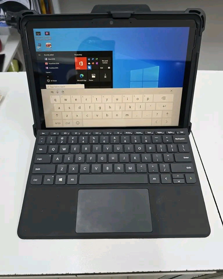 Windows Microsoft Surface GO_3