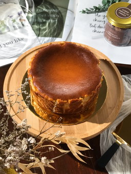 Basque Burnt Cheesecake