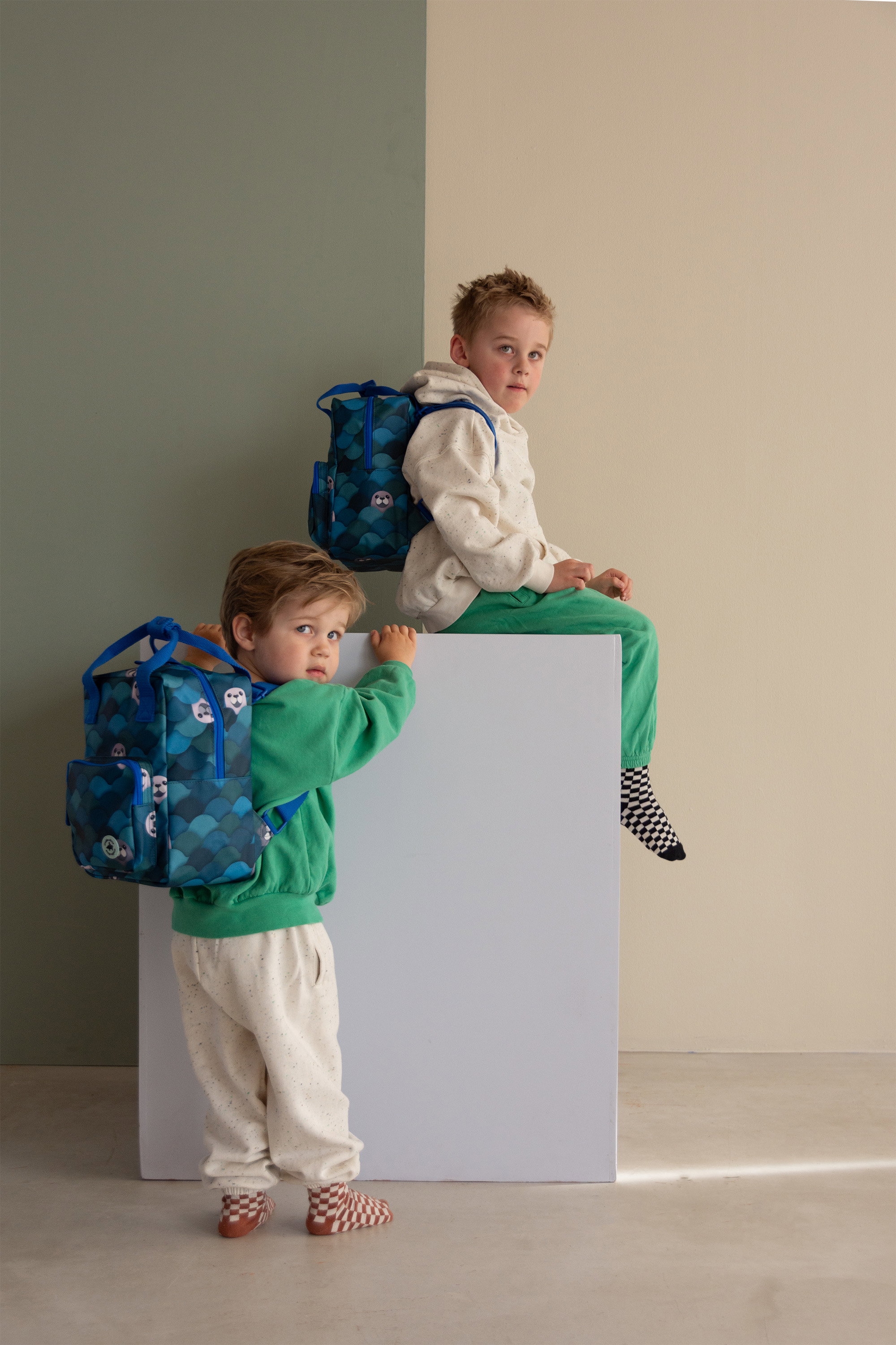 Seal backpack - small_6