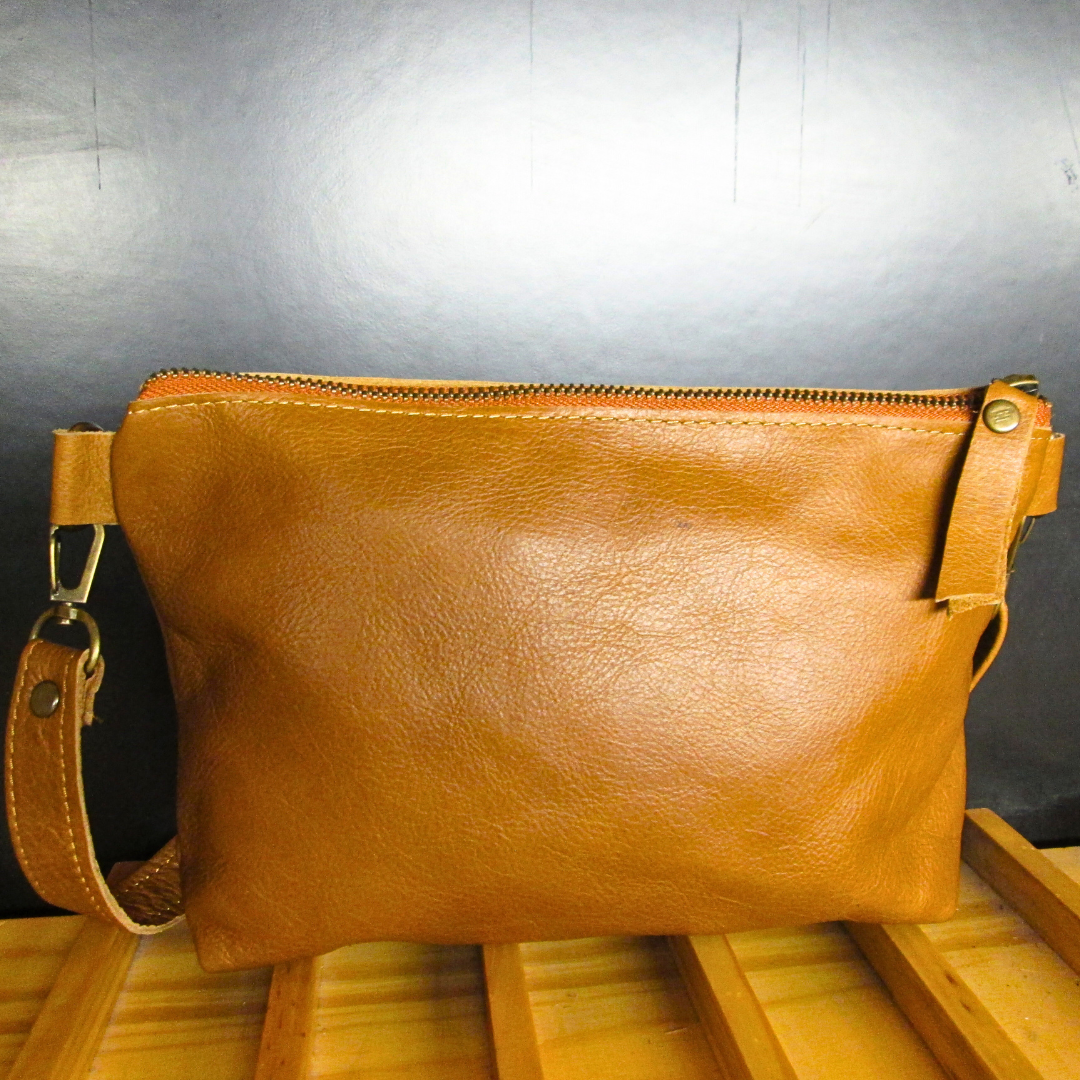 Halo Makeup Sling_7