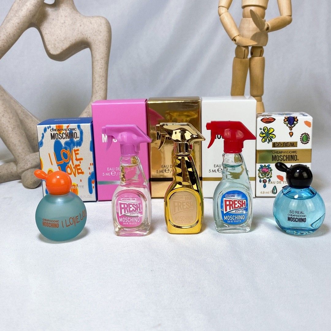 Moschino 5in1 Mini Perfume Collection Gift Set _0