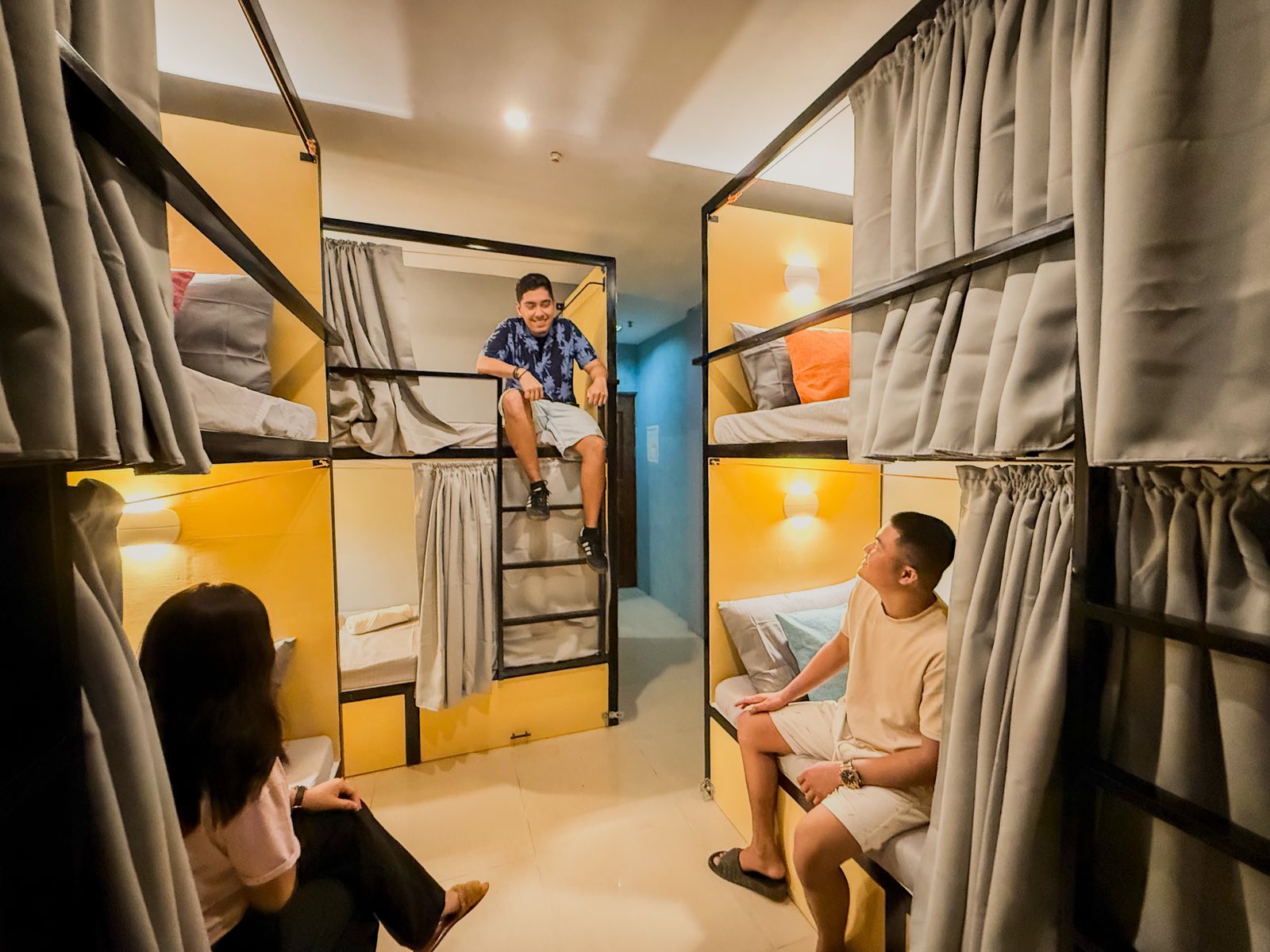 Single Bed in 6-Bed Coliving Room (Mixed Genders)_0