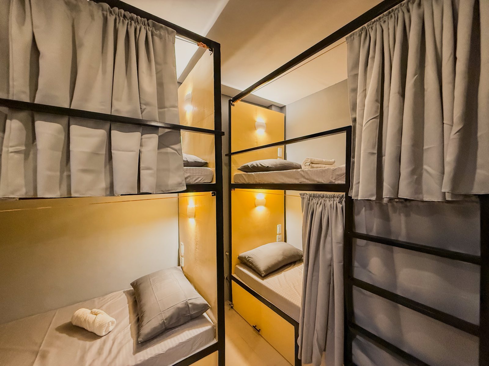 Cozy Private Room (Sleeps 6)_1