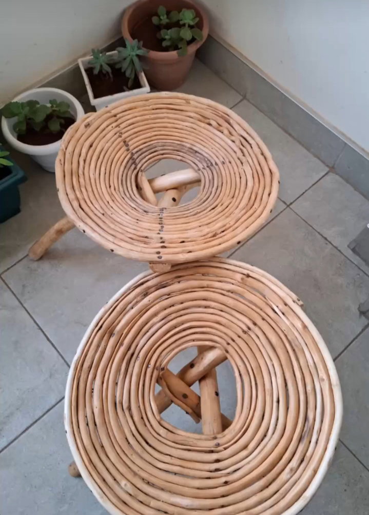 Traditional stools_0