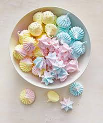 Soupees (meringues) gf & df