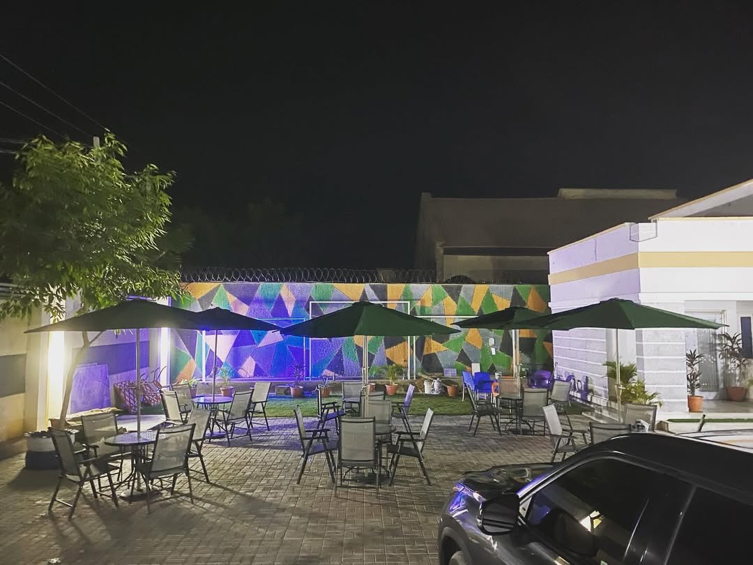 RESTAURANT & PARK _3