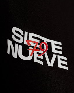 Oversize Siete Nueve - Negra
