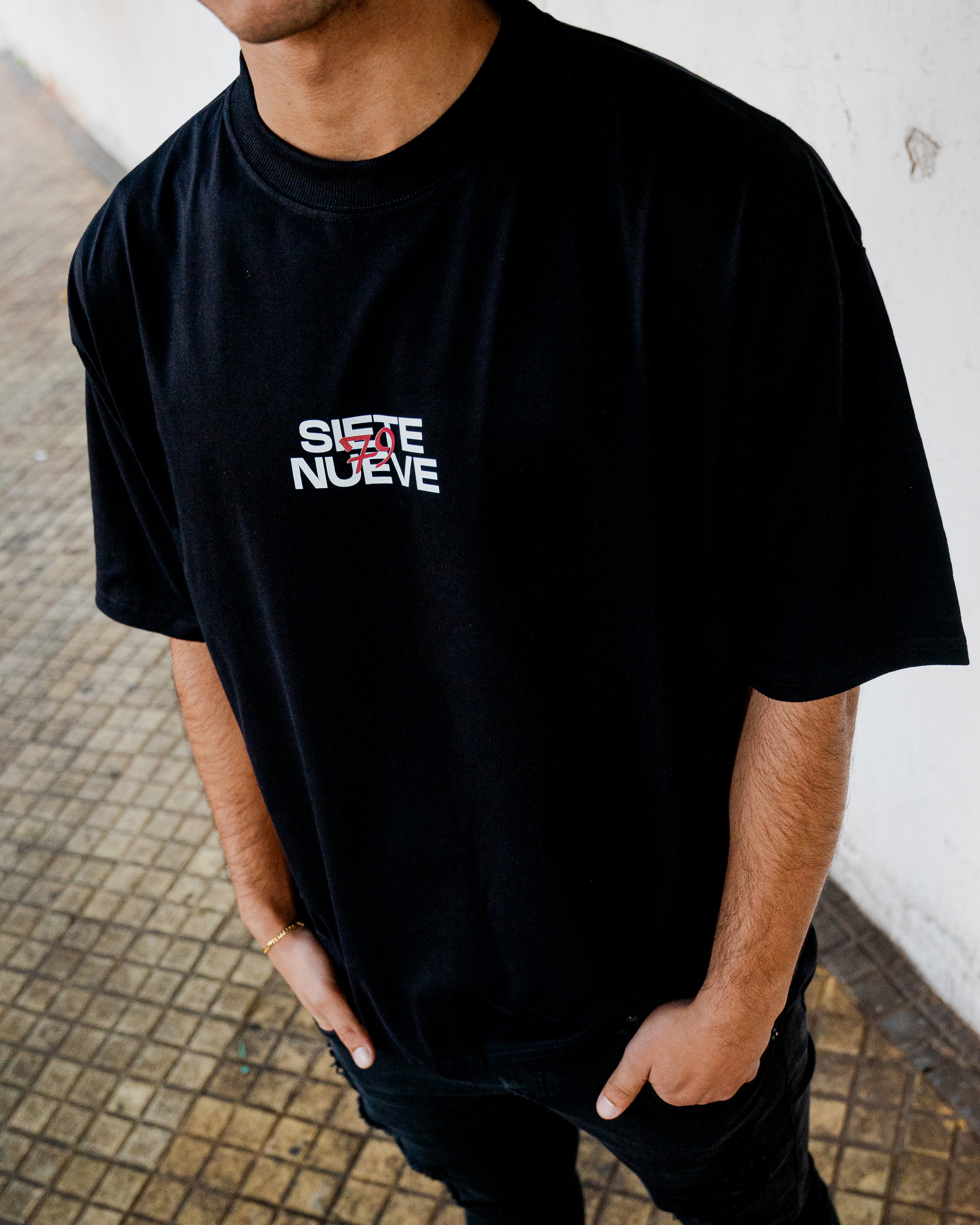 Oversize Siete Nueve - Negra_3