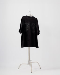 Oversize Siete Nueve Blackout - Negra