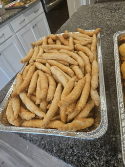 1 large Tray Fishroll 