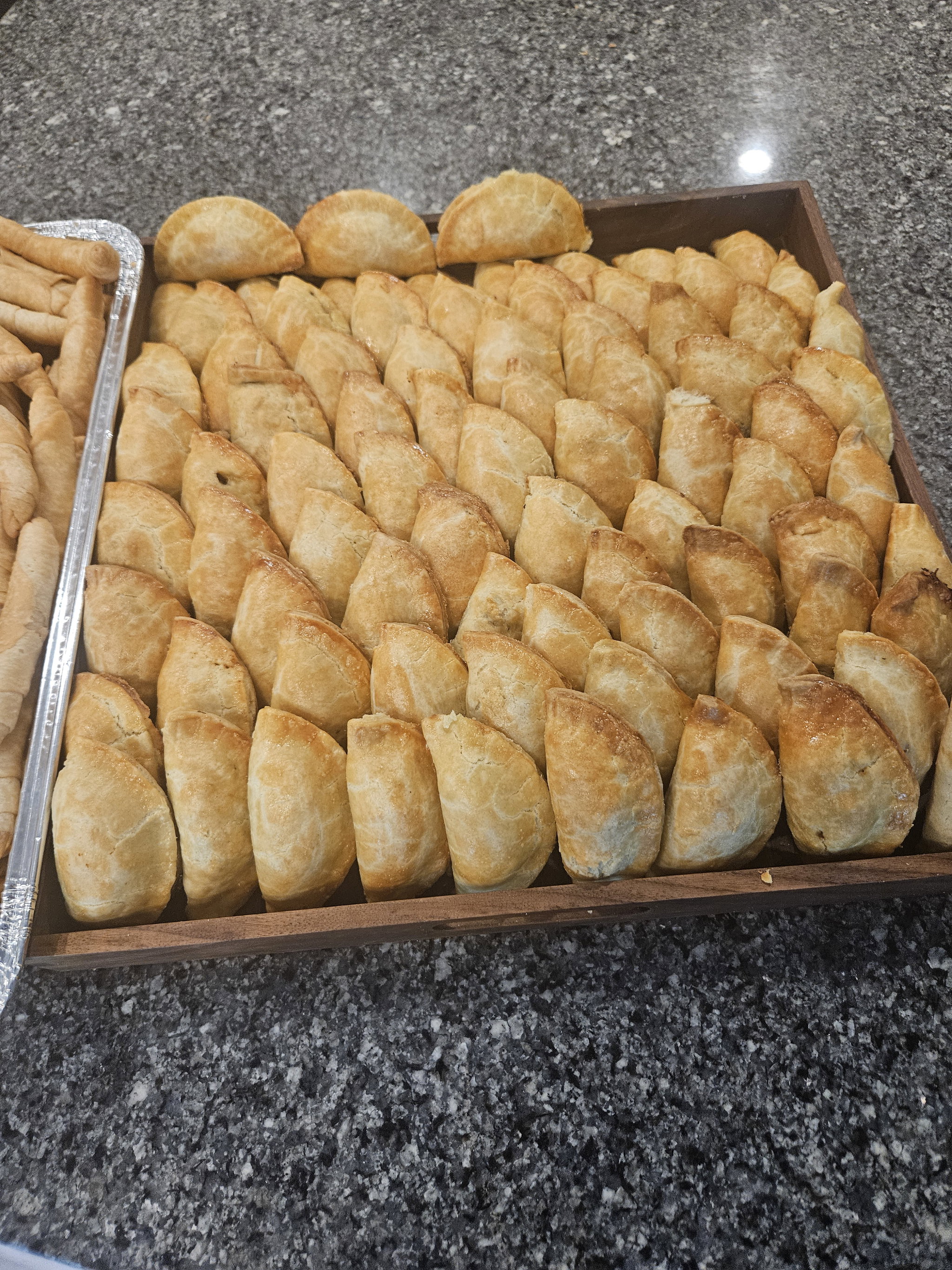 Large Tray Meatpie _10