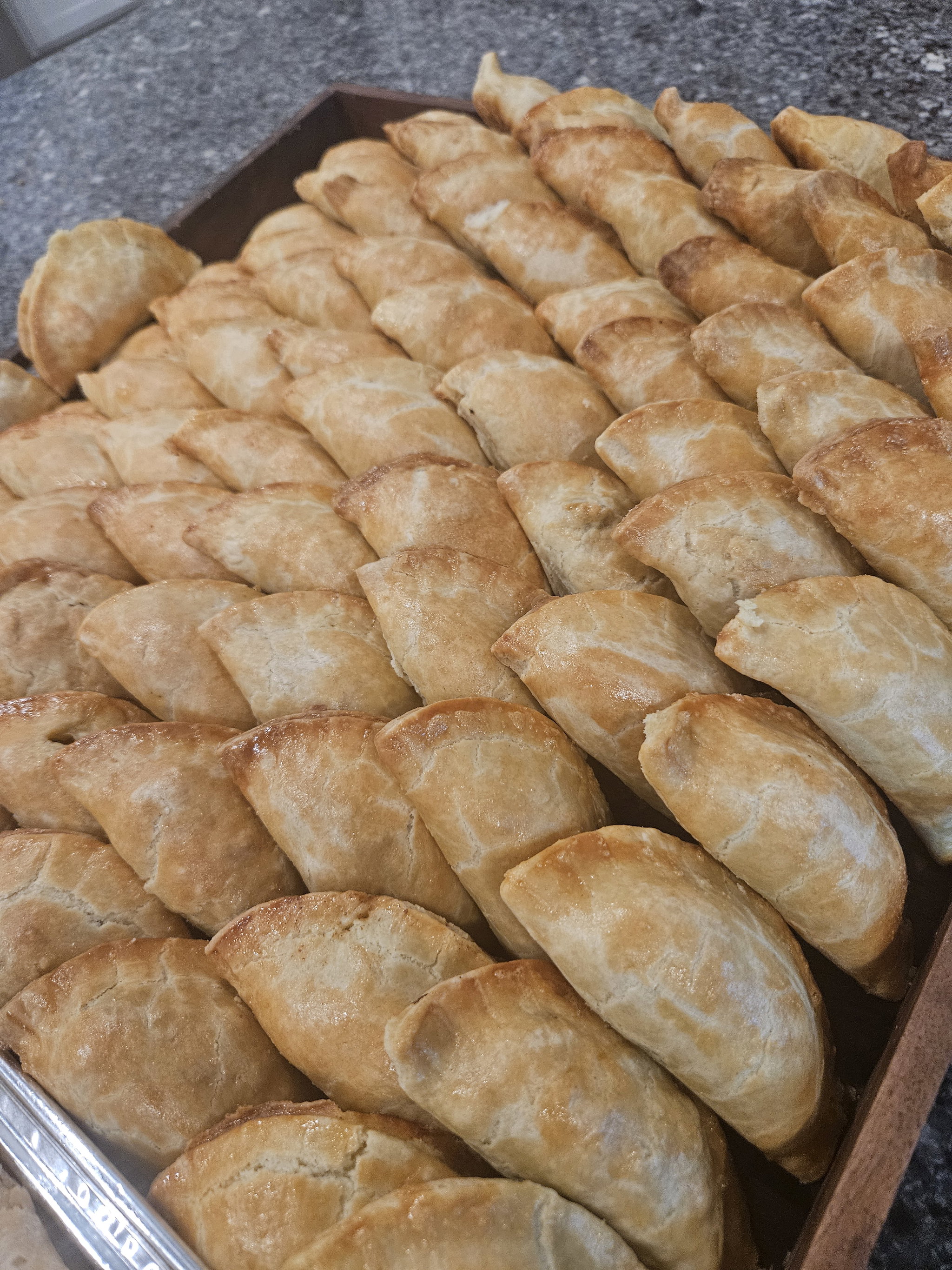 Large Tray Meatpie _12