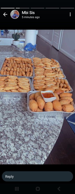  Large Tray Egg Rolls 