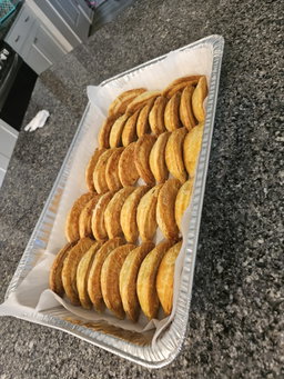 Half Tray meatpie 