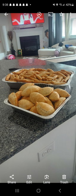 Half Tray meatpie 