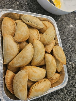 Half Tray meatpie 
