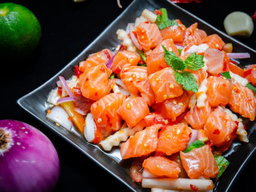 Salmon Spicy Salad | ยำไทยแซลม่อนแซ่บ
