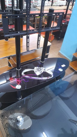 GLASS TV STAND WITH BRACKET 