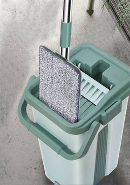 SELF CLEAN AND DRY MOP
