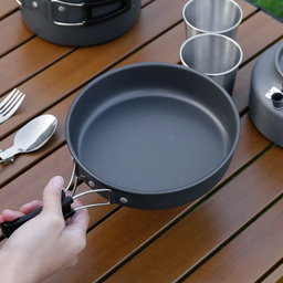 CAMPING OUTDOOR COOKING SET